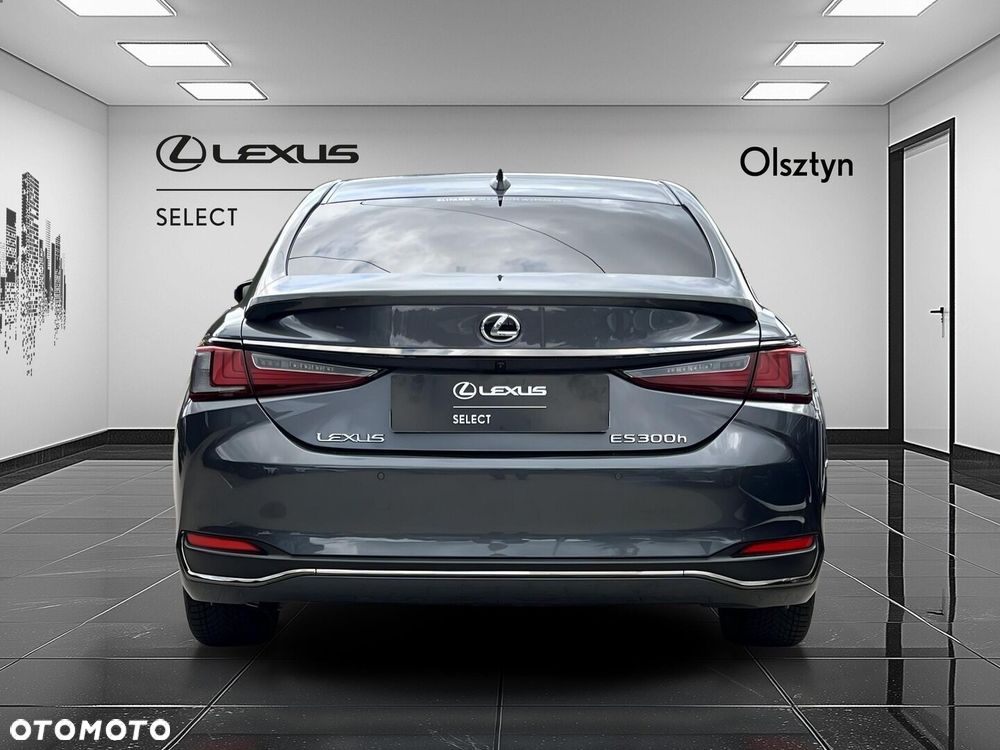 Lexus ES 300h F Sport Edition - 6