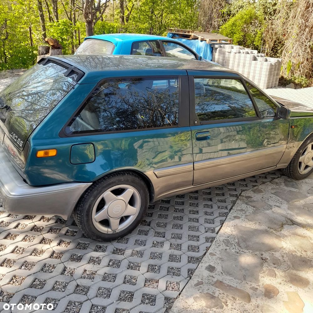 Volvo Seria 400 - 2