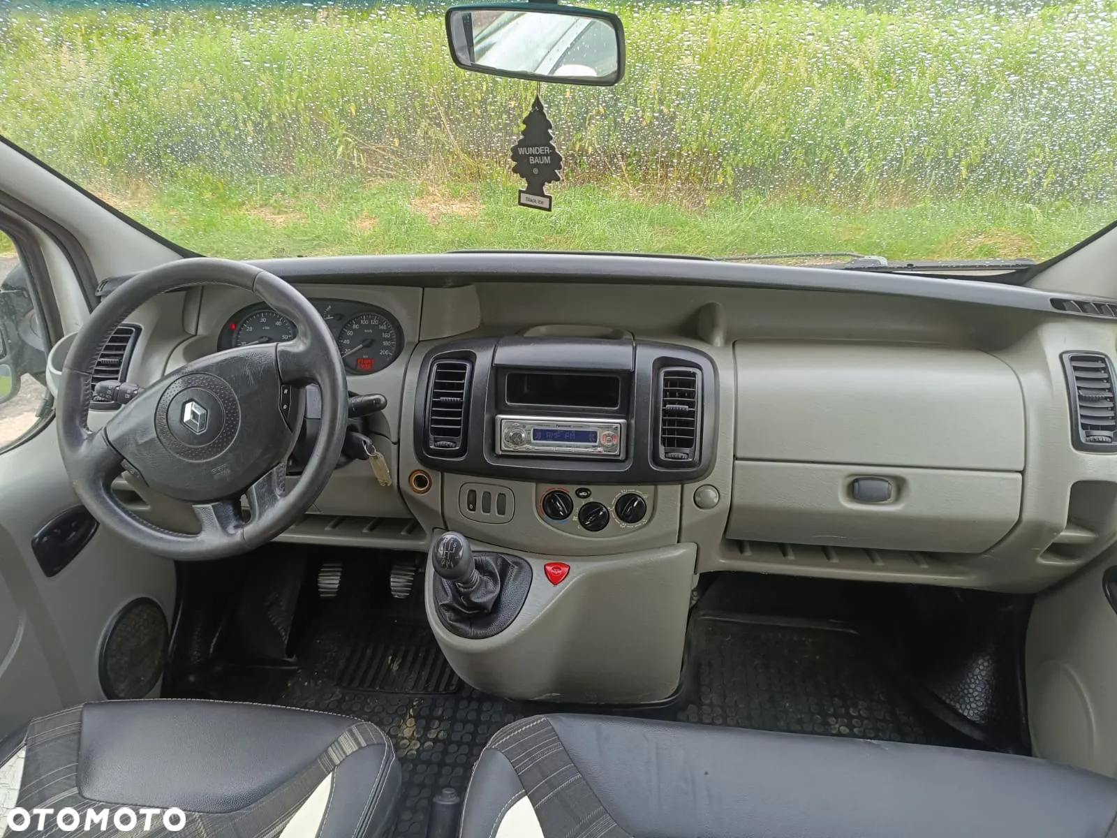 Renault Trafic - 2
