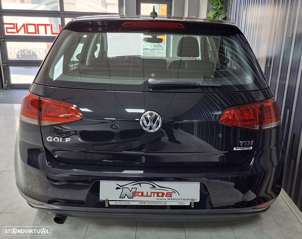 VW Golf 1.6 TDi Highline - 8