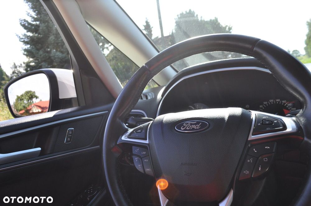 Ford S-Max - 18