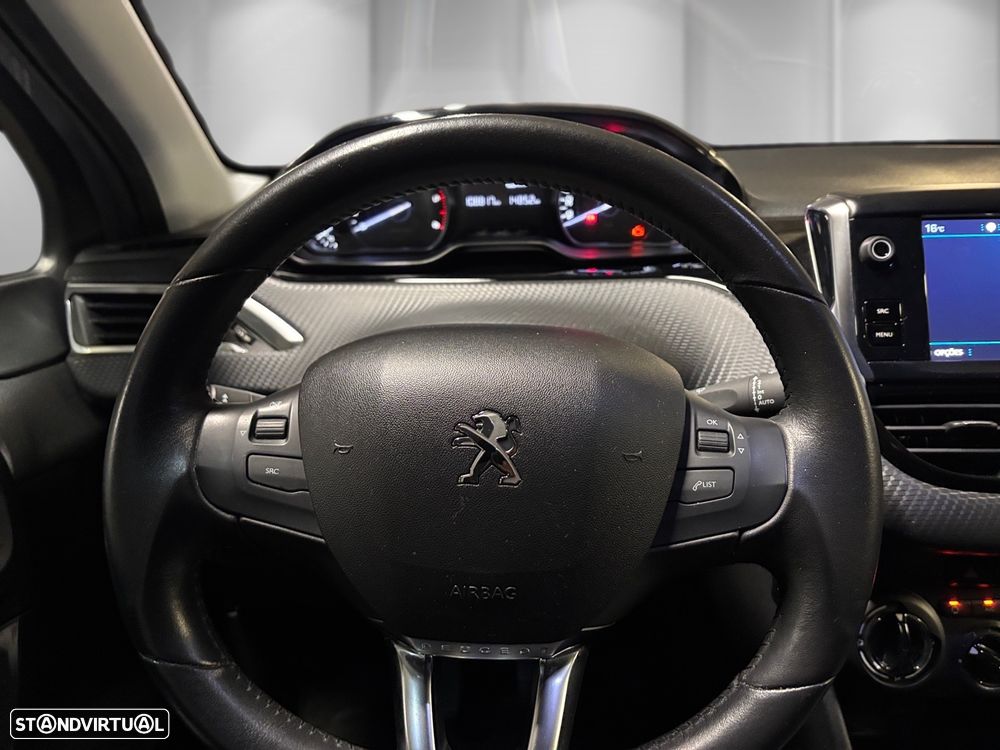 Peugeot 2008 1.5 BlueHDi Signature - 7