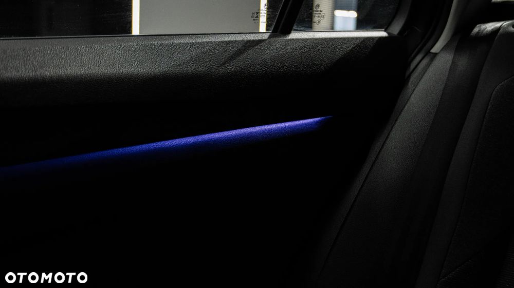 Volkswagen Golf 2.0 TDI Style DSG - 19