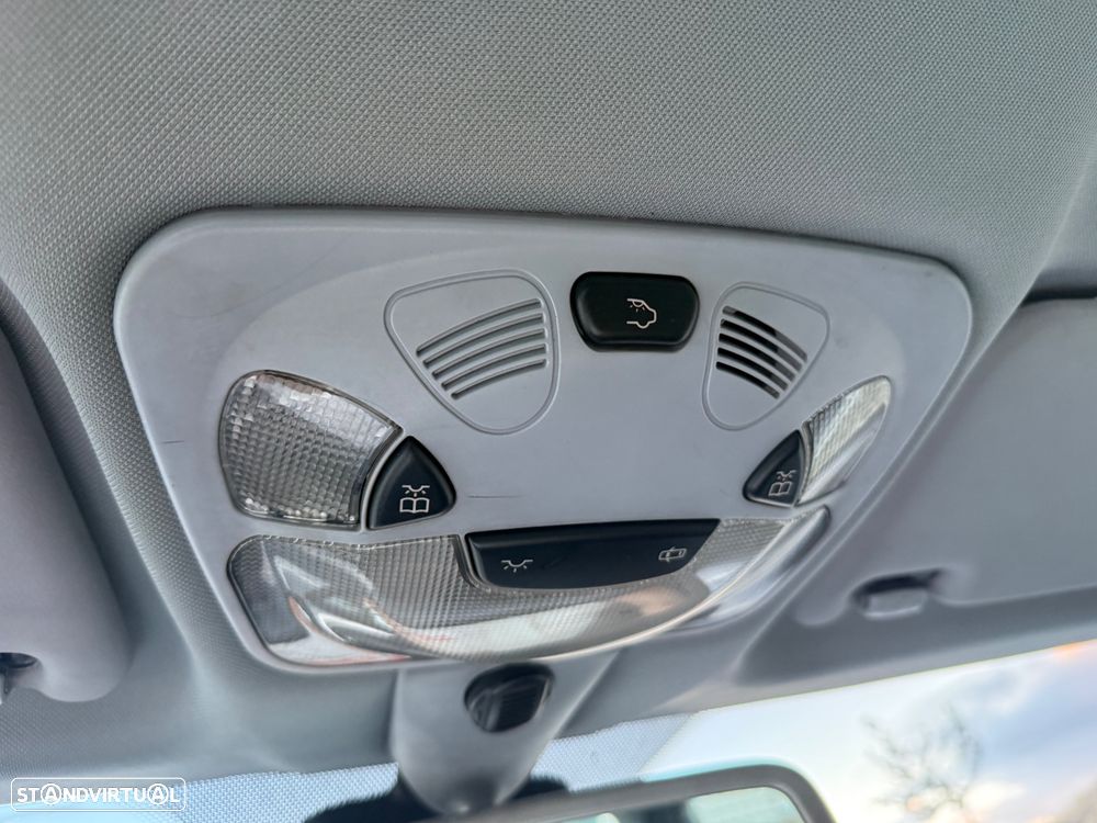 Mercedes-Benz C 220 - 28