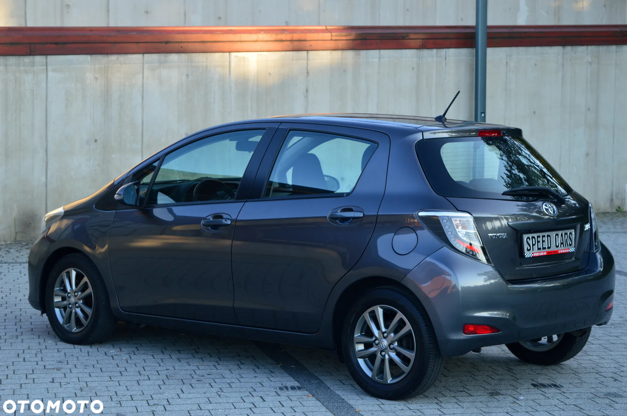 Toyota Yaris - 6