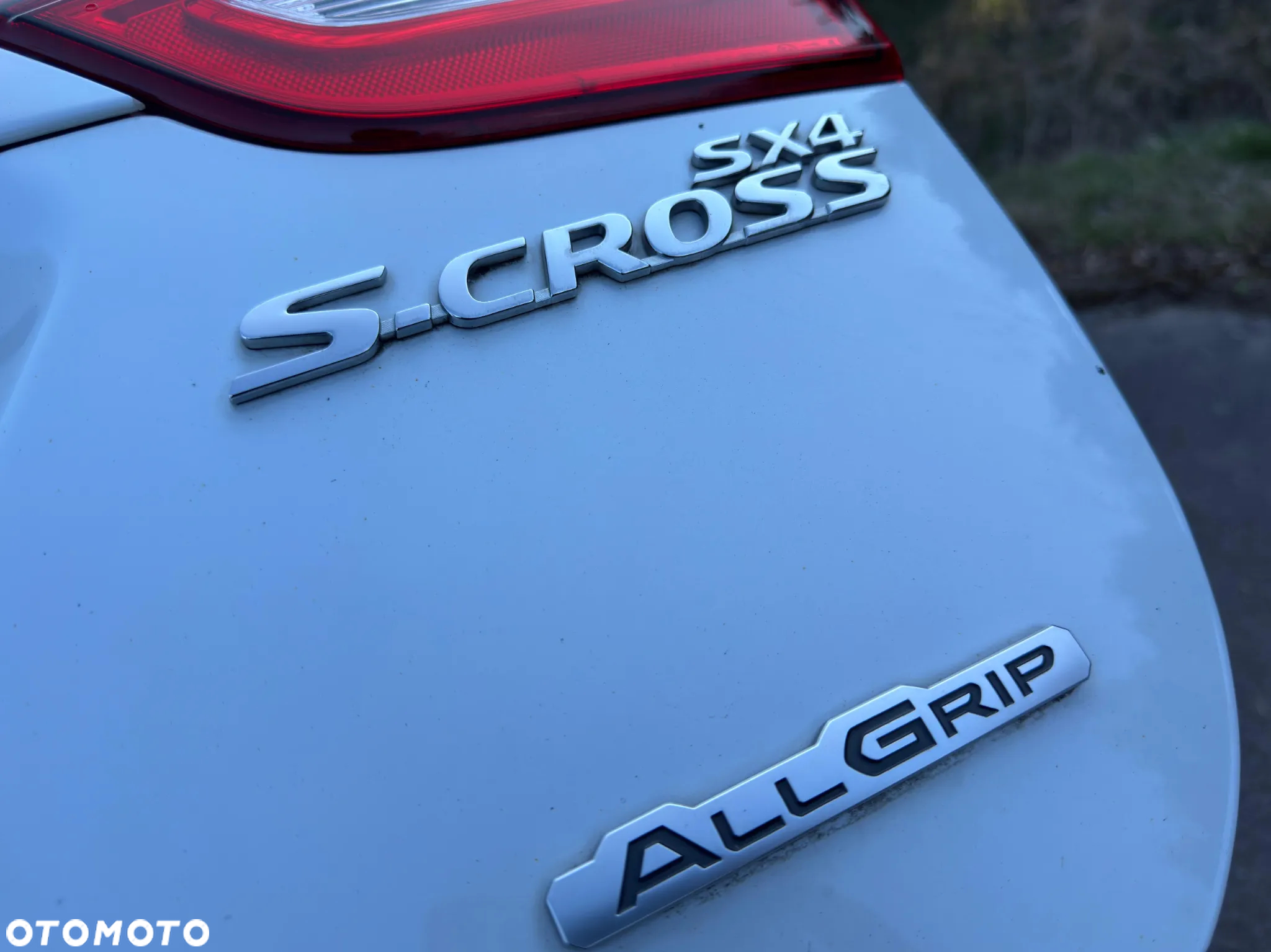Suzuki SX4 S-Cross 1.4 T Premium 4WD - 19