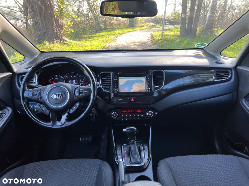 Kia Carens 1.7 CRDi L DCT - 15