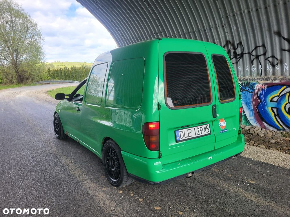 Volkswagen Caddy - 2