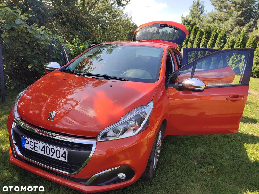 Peugeot 208 1.2 PureTech Style - 9