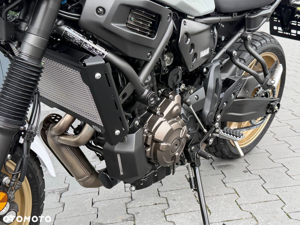 Yamaha XSR - 38