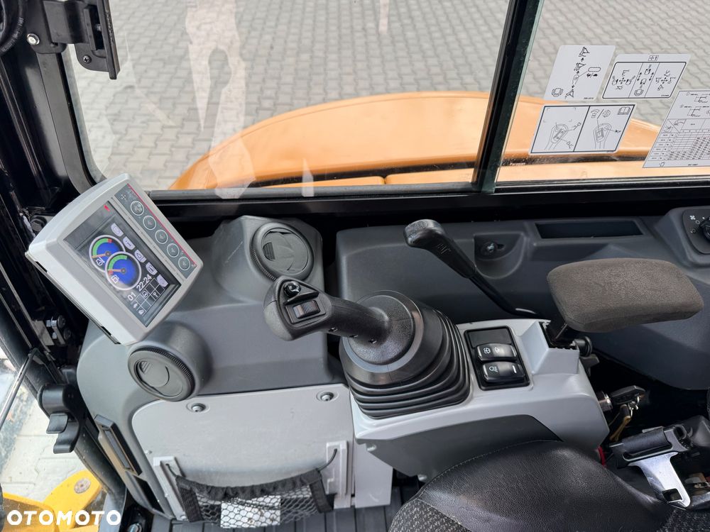 Caterpillar 304E2 - 18