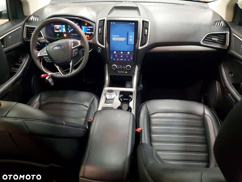 Ford Edge - 9