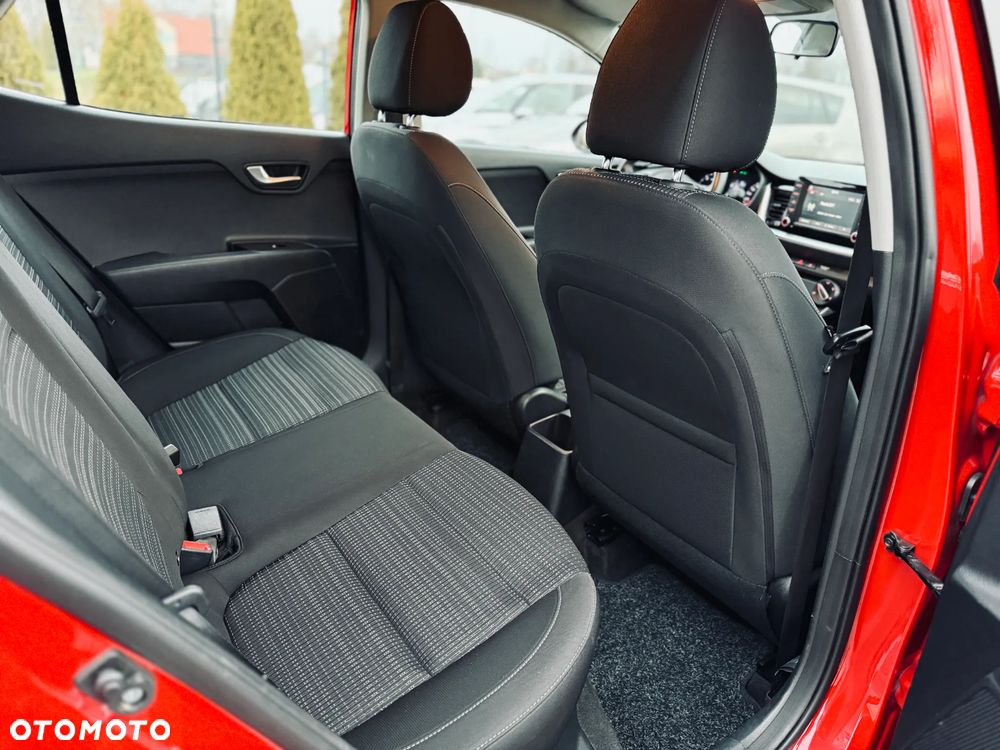 Kia Stonic 1.6 CRDi Vision - 18