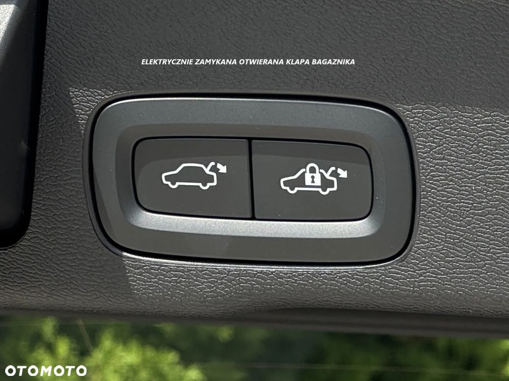 Volvo XC 60 B4 D AWD Geartronic RDesign - 39