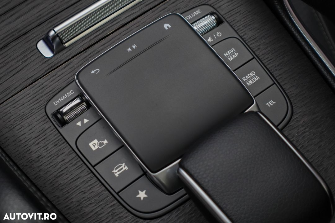 Mercedes-Benz GLE - 33