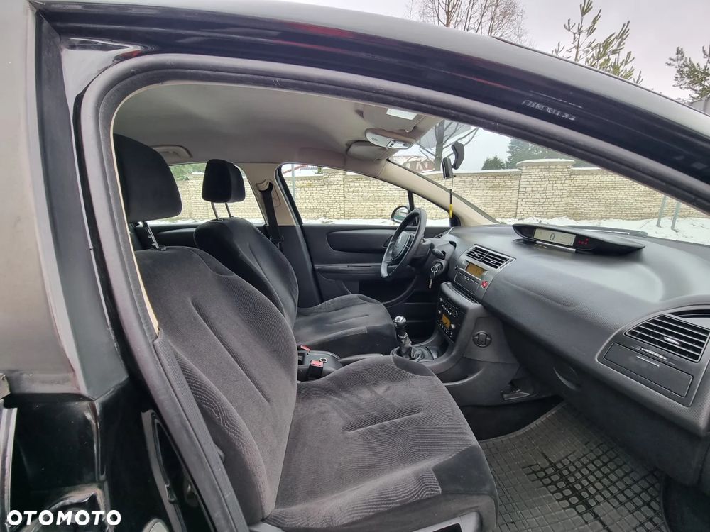 Citroën C4 1.4 16V Impress - 7