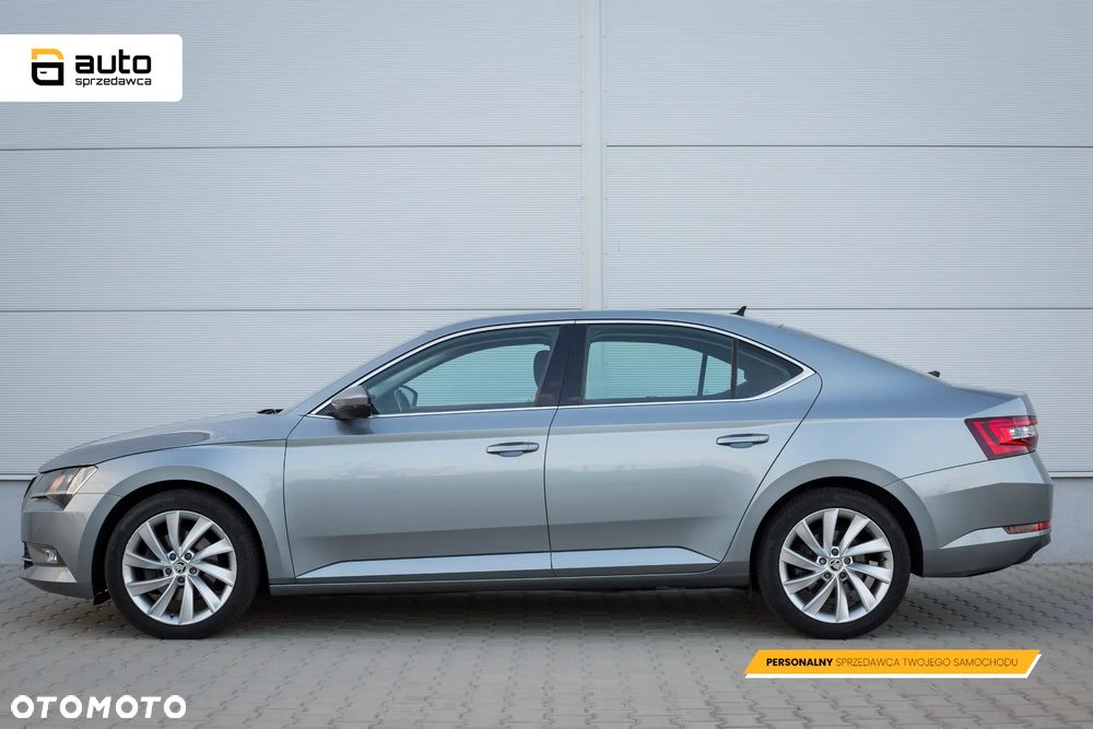Skoda Superb 2.0 TDI Style DSG - 13