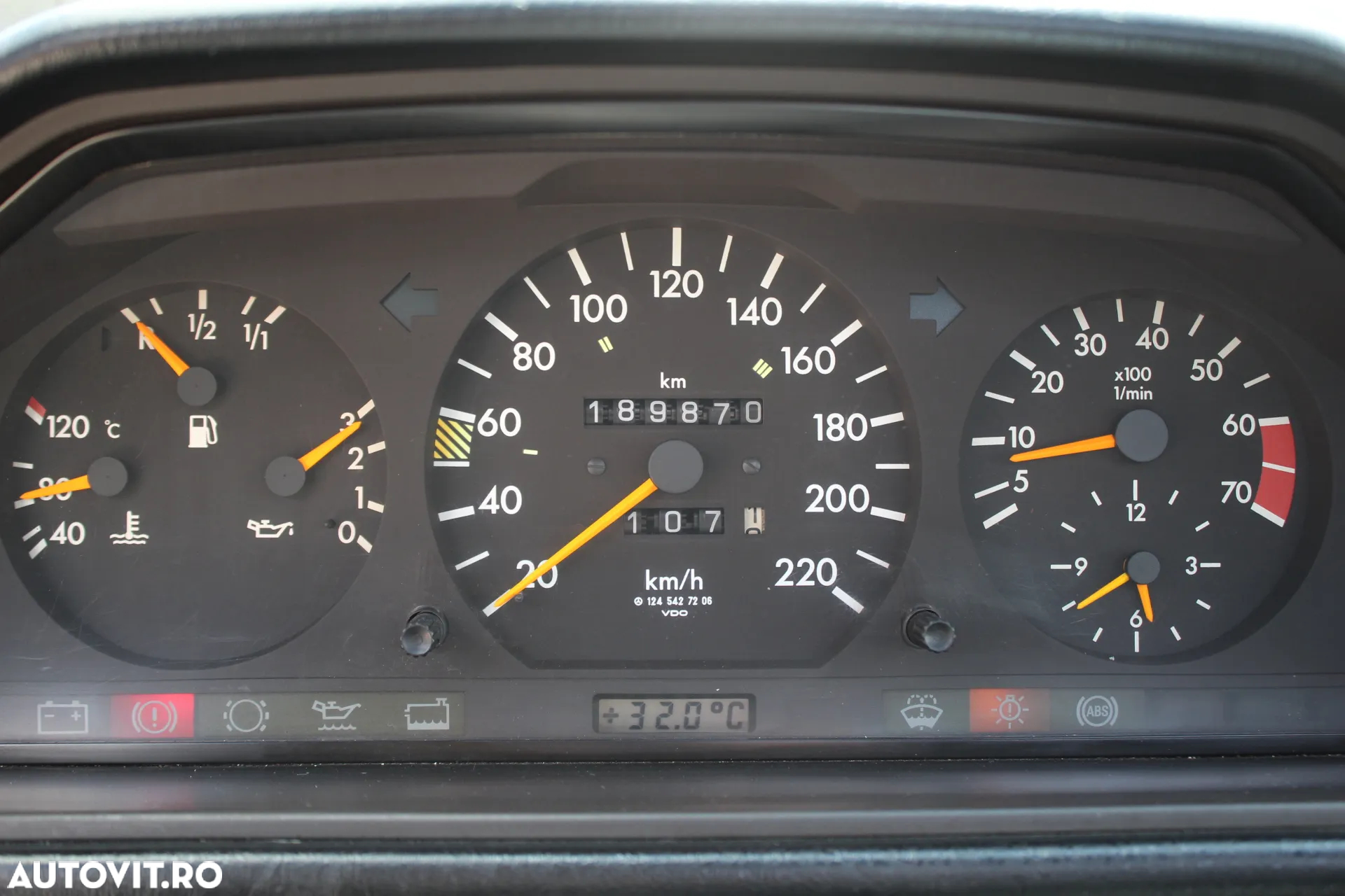 Mercedes-Benz E - 9