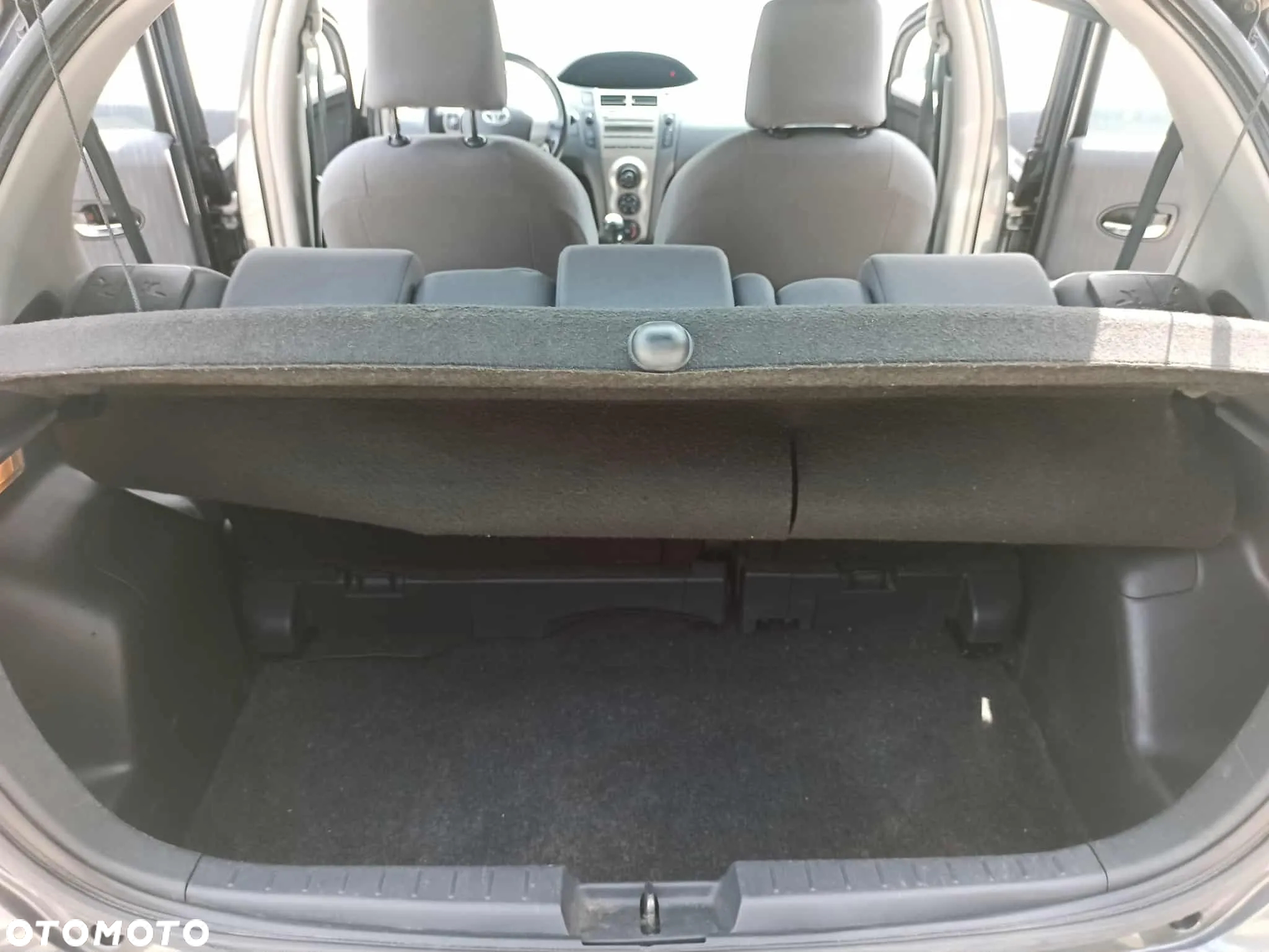 Toyota Yaris 1.4 D-4D Luna - 11