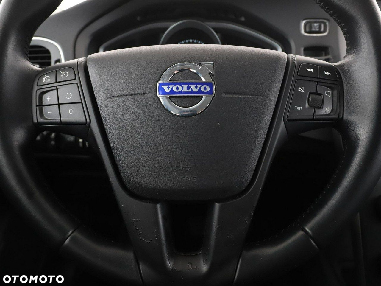 Volvo V40 D2 Summum - 21