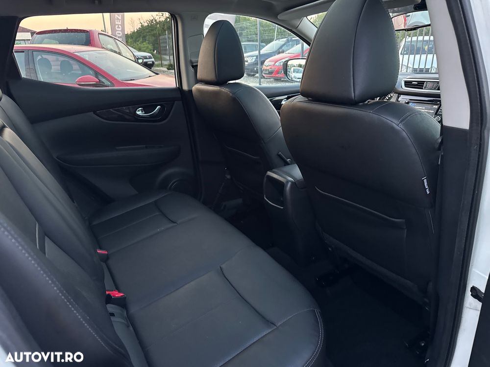 Nissan Qashqai 1.6 DCI ALL-MODE 4x4i TEKNA+ - 13
