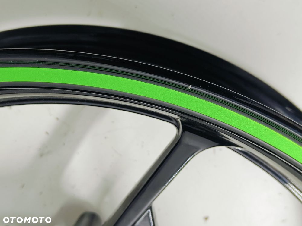 Felga Kawasaki Z900 (prosta idealna) - 2