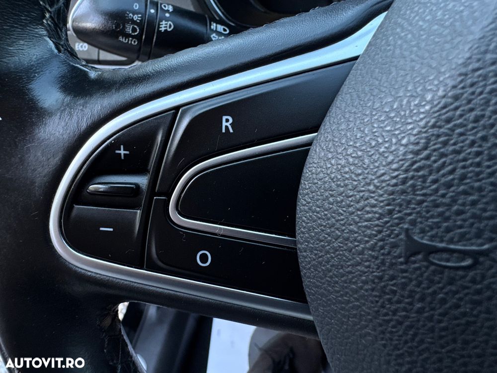 Renault Kadjar Energy dCi 110 LIMITED - 19