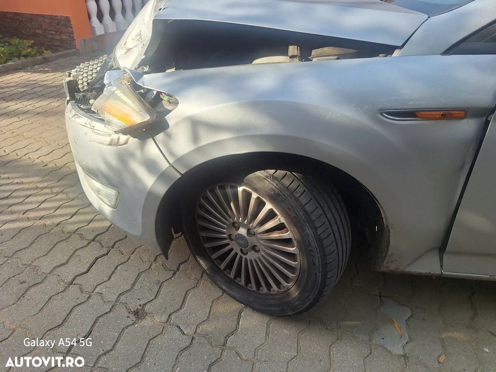 Ford Mondeo 2.0 TDCi Titanium - 2