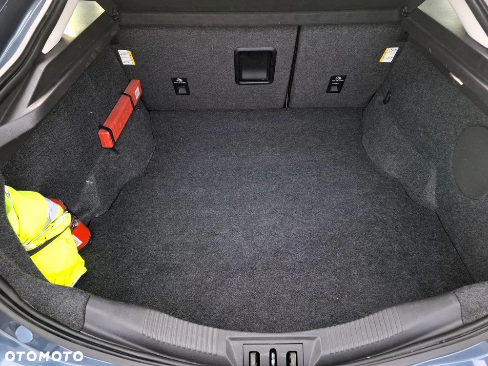Ford Mondeo 2.0 EcoBlue Titanium - 23