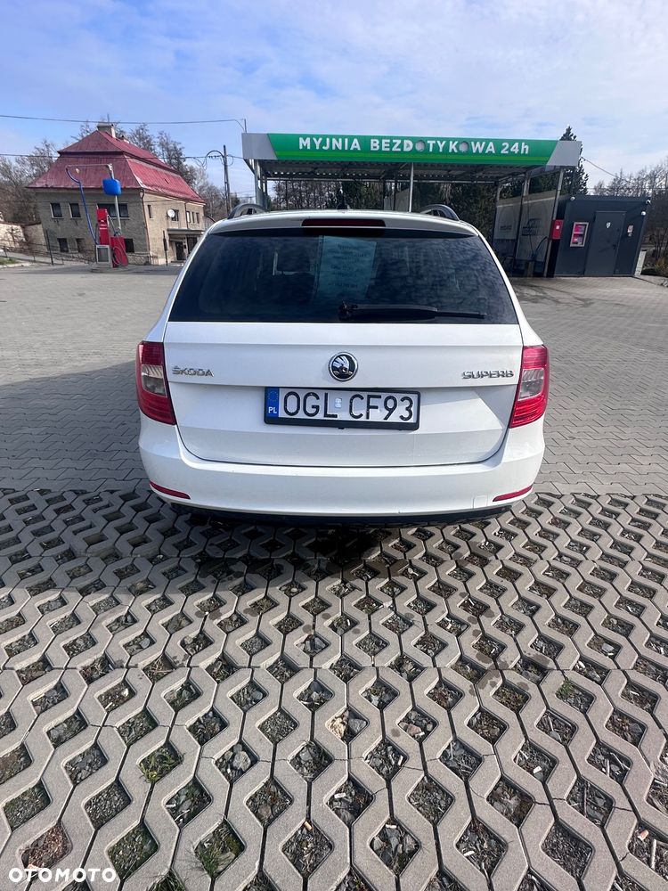 Skoda Superb 2.0 TDI Ambition Green tec - 5