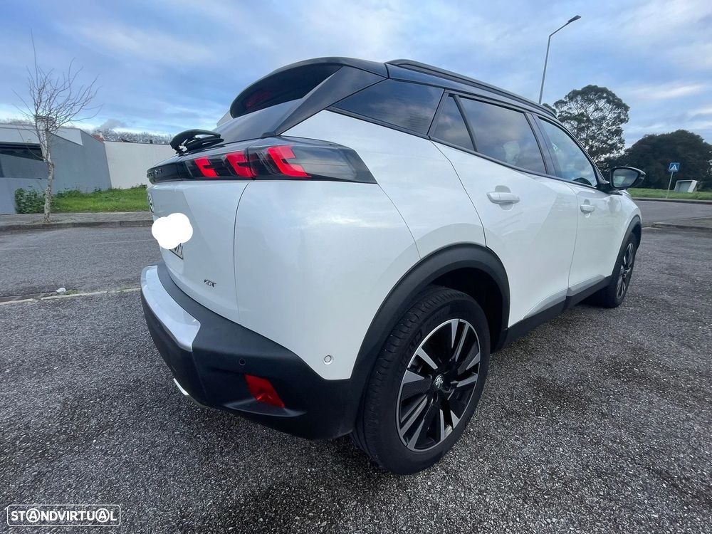 Peugeot 2008 PureTech 155 EAT8 GT Pack - 4