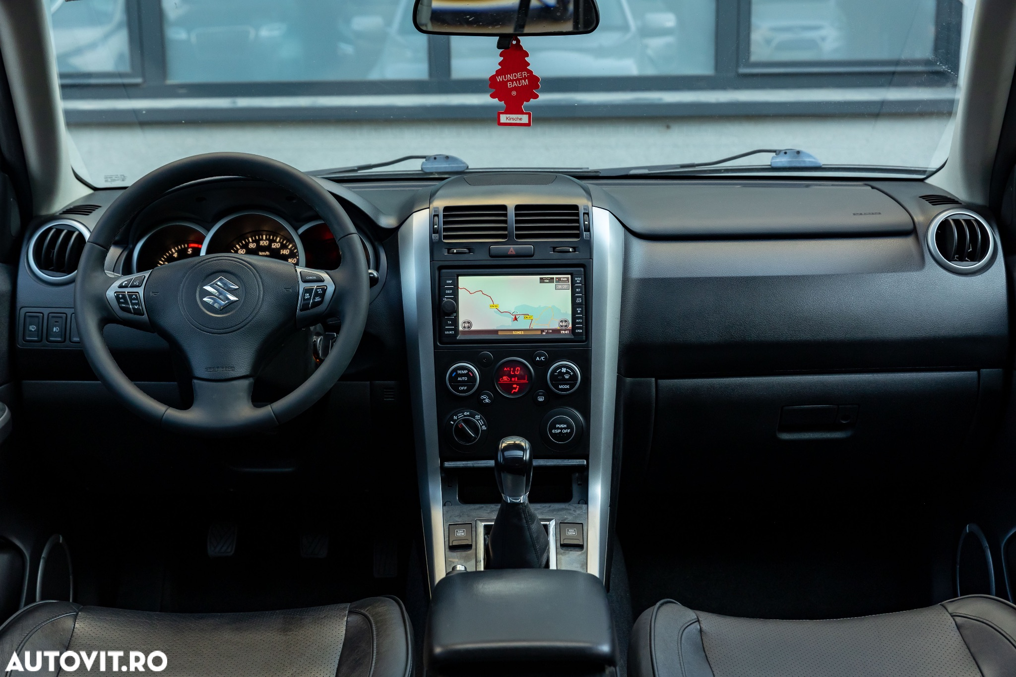 Suzuki Grand Vitara 1.9 DDiS Comfort - 4