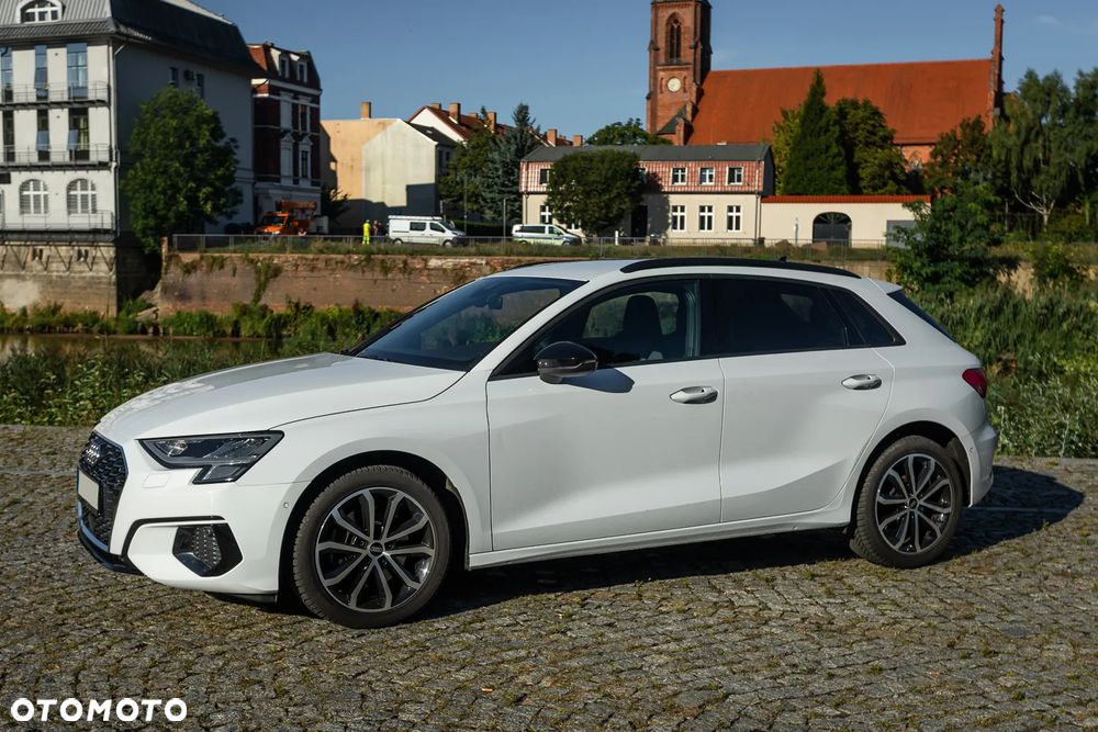 Audi A3 Sportback 35 TDI S line - 8