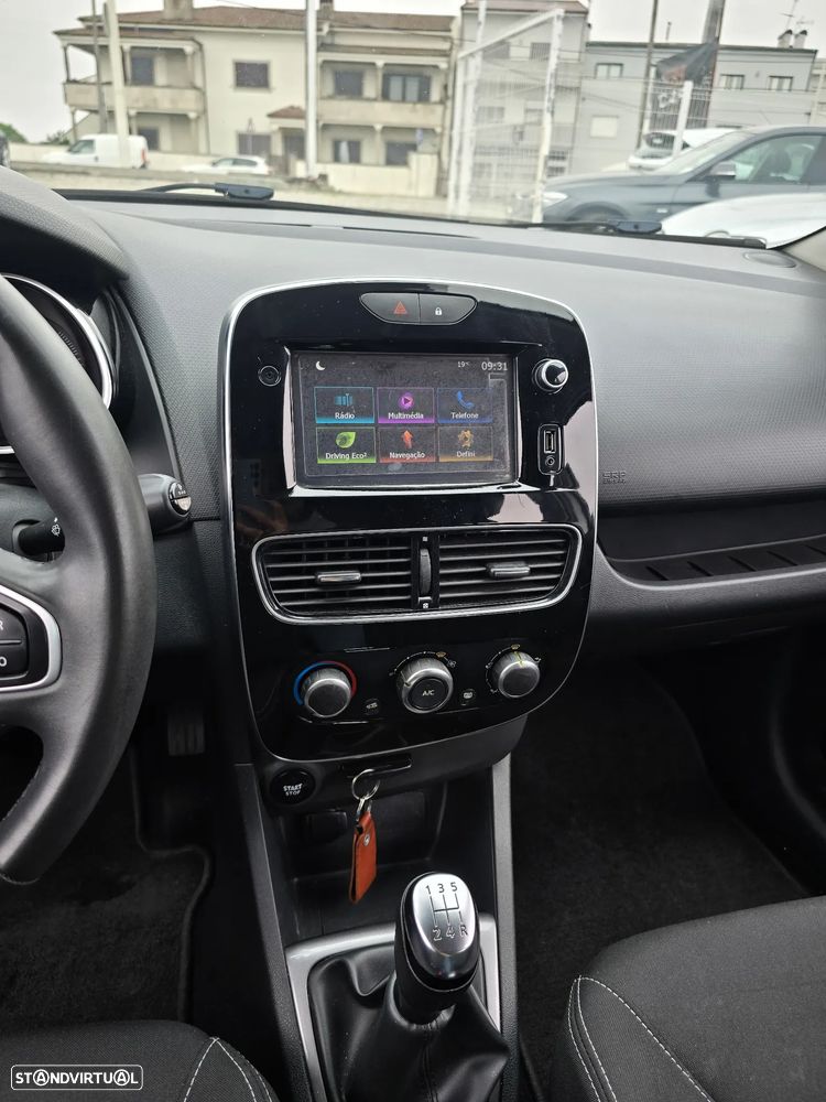 Renault Clio 1.5 dCi Limited - 14