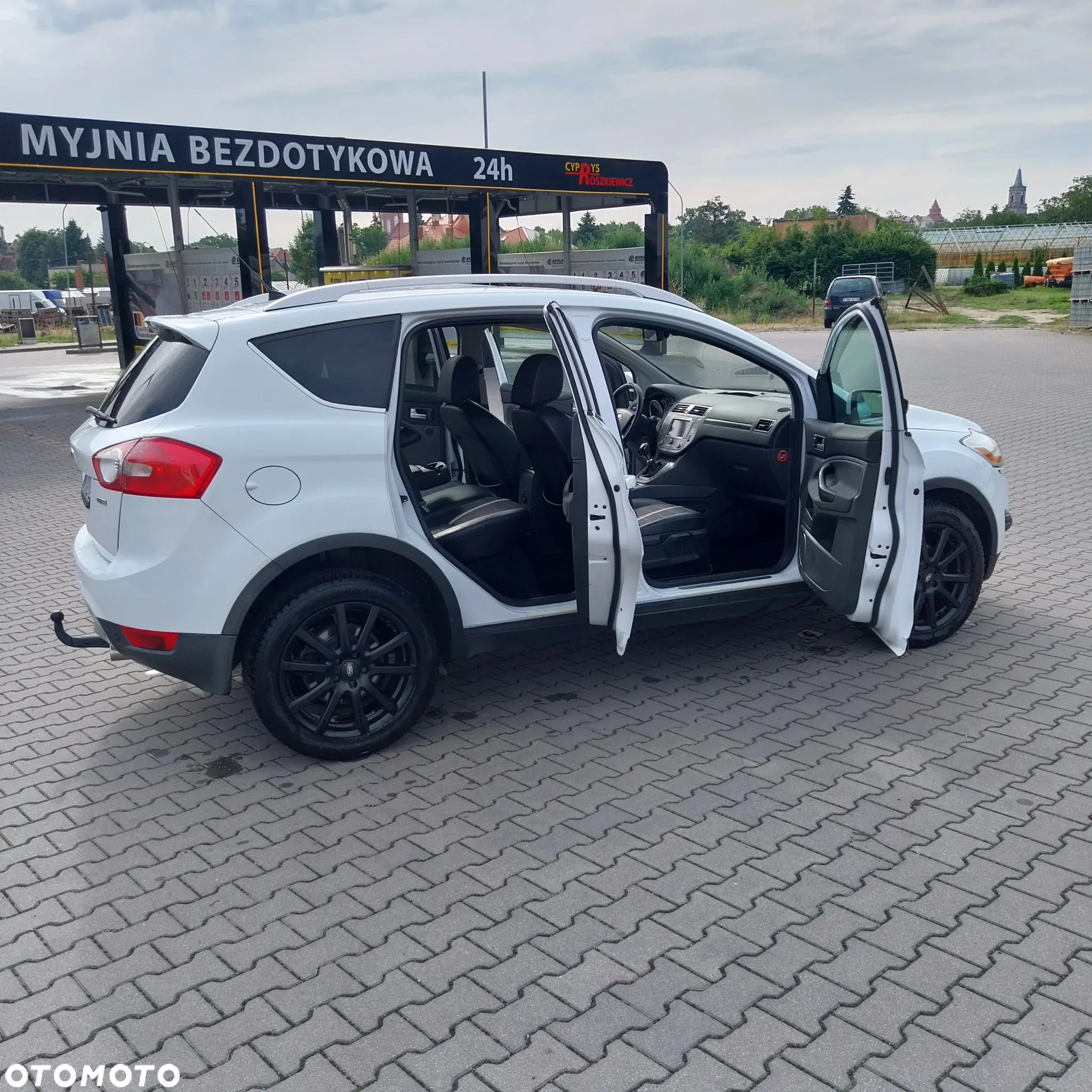 Ford Kuga 2.0 TDCi 4WD Titanium - 11
