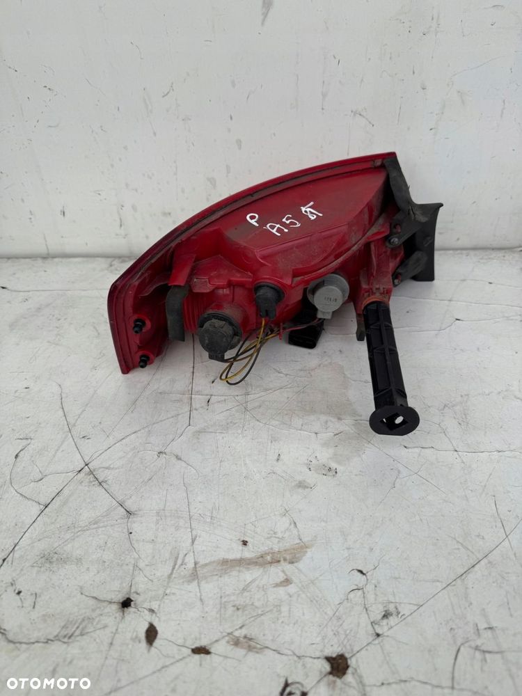 LAMPA PRAWA PRAWY TYŁ AUDI A5 8T SPORTBACK 07-12r 8T8945096 - WAWA - 4