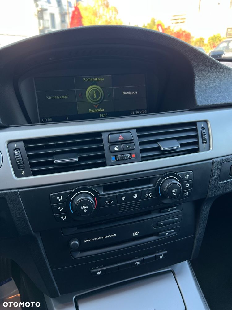 BMW Seria 3 330xd - 27