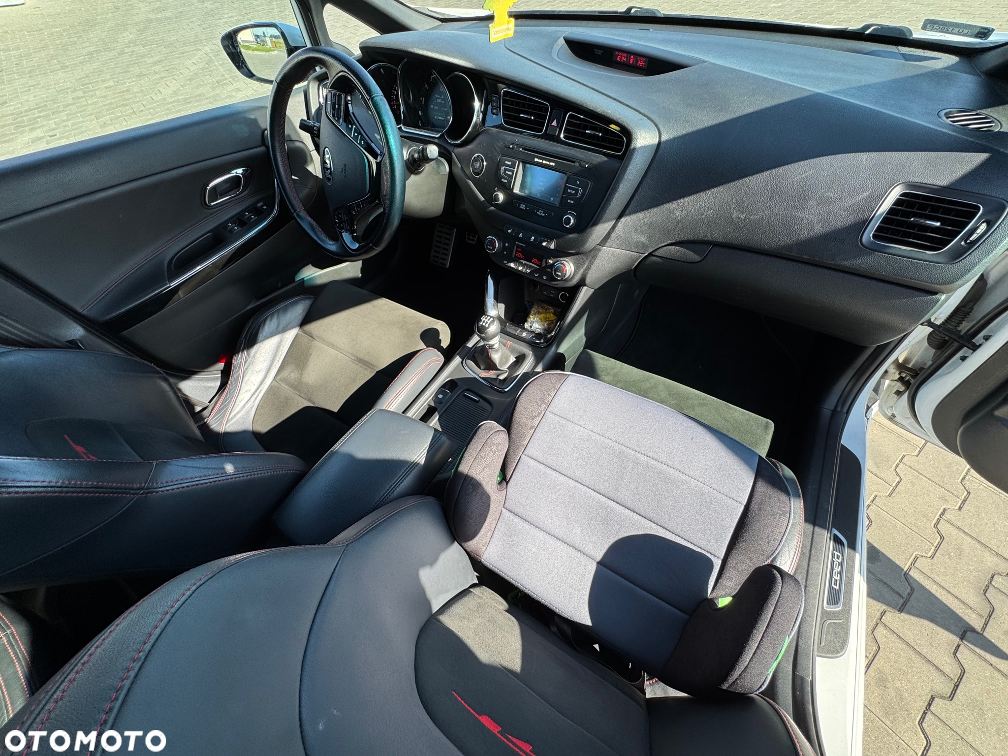 Kia Ceed Cee'd 1.6 T-GDI GT XL - 10
