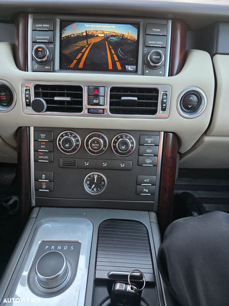 Land Rover Range Rover Vogue - 10