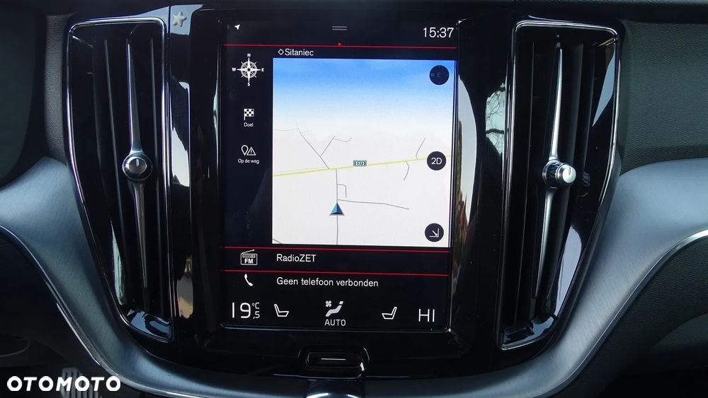 Volvo XC 60 B4 D AWD Geartronic Inscription - 23
