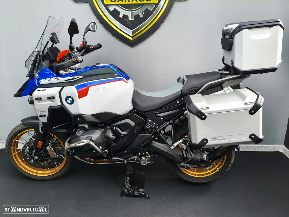 BMW R 1300 GS Adventure Trophy - 16