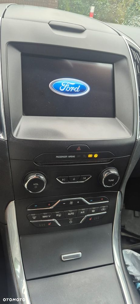 Ford S-Max 2.0 EcoBlue Titanium - 10