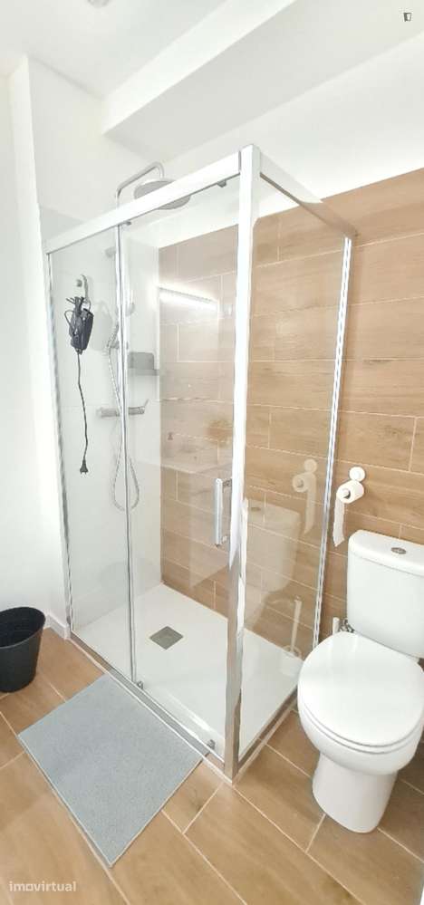 Apartamento com 1 quartos - localizado em Santo Ildefonso Porto - Grande imagem: 3/11