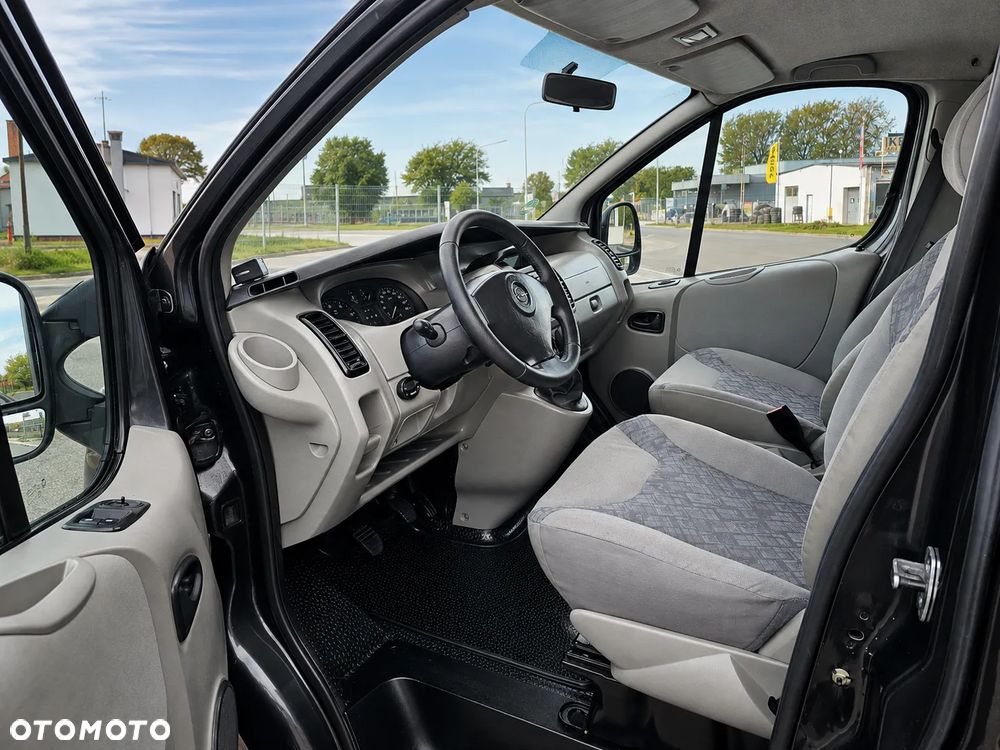 Opel Vivaro L1H1 - 12