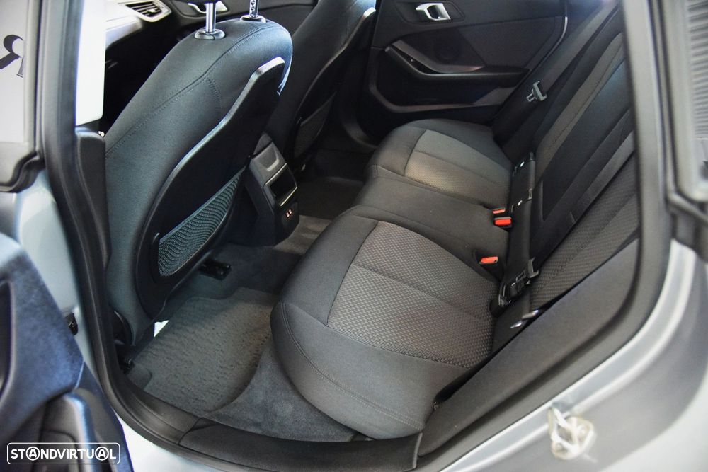 BMW 216 Gran Coupé d Advantage - 25