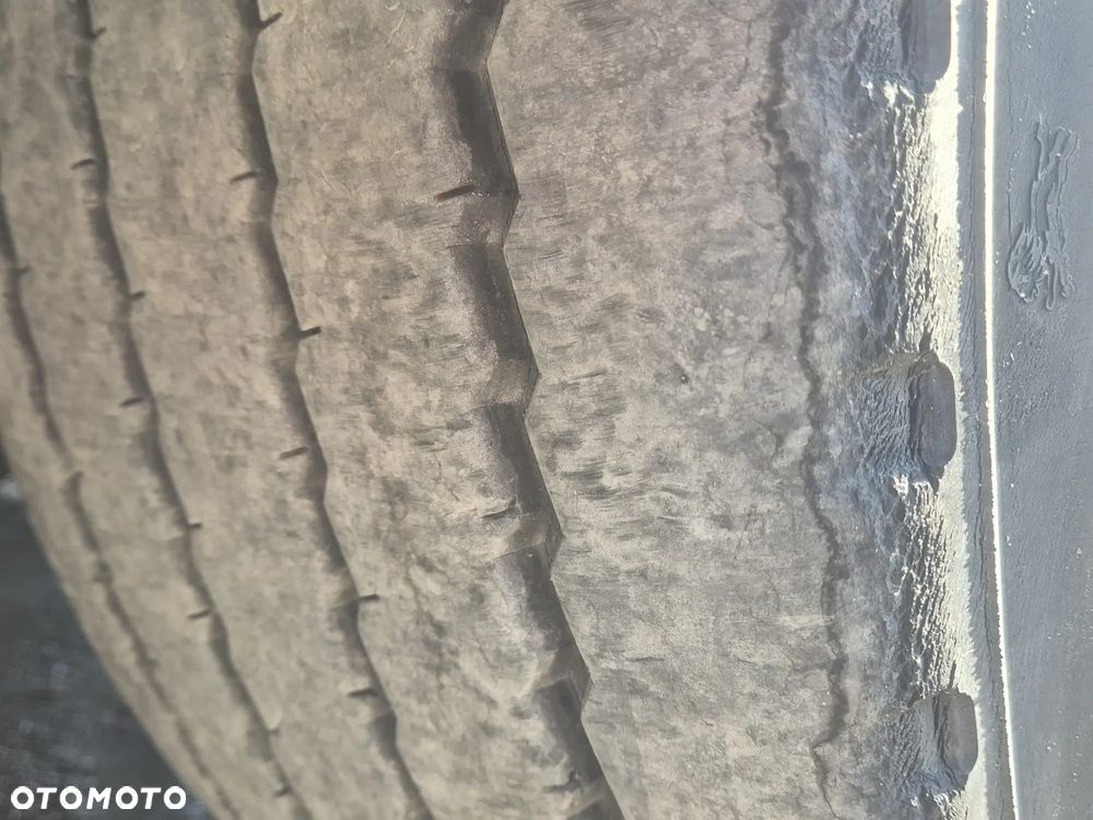 Schwarzmuller s1 - 8