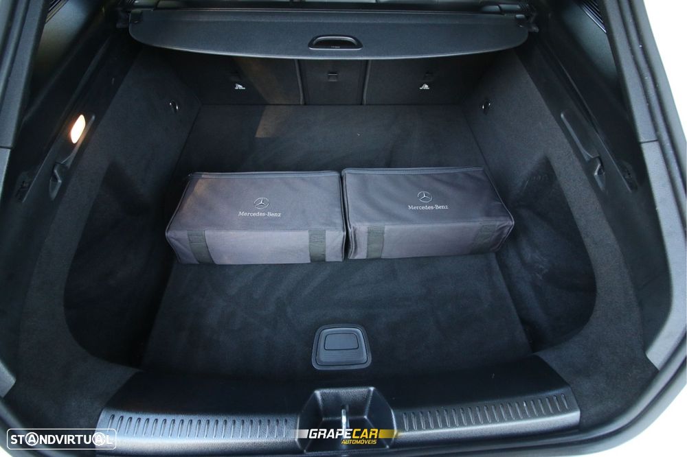 Mercedes-Benz CLA 250 e Shooting Brake AMG Line - 29