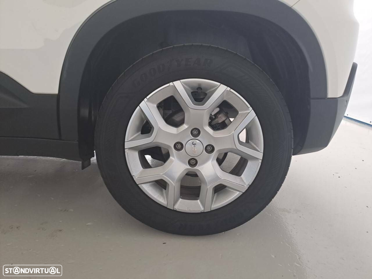 Jeep Avenger 1.2 GSE T3 Altitude - 11