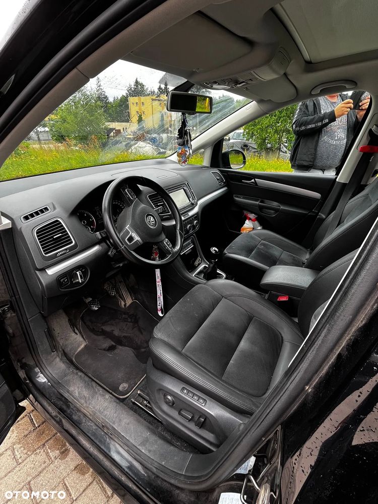 Volkswagen Sharan - 28