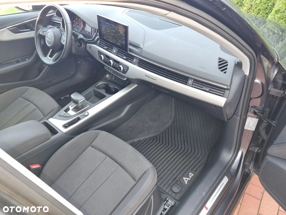 Audi A4 Avant 40 TDI mHEV S Line S tronic - 20